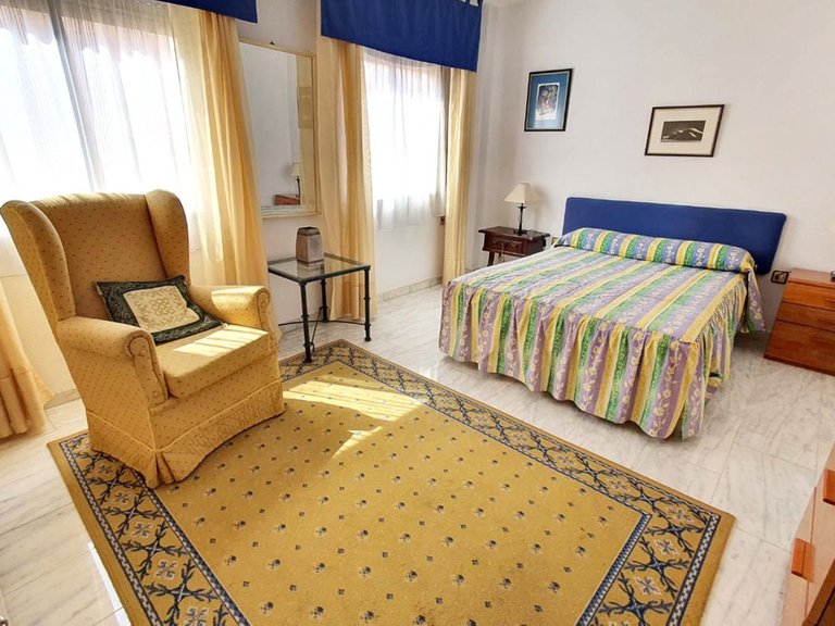 Apartment for Sale in Fuengirola, Malaga 3