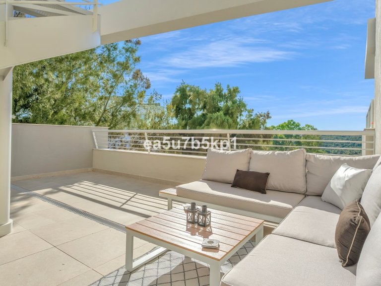 Apartment for Sale in Estepona, Malaga 7