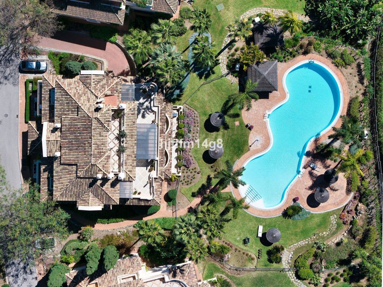 Apartment for Sale in Nueva Andalucía, Malaga 33