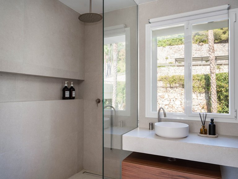 Apartment for Sale in Benahavís, Malaga 11