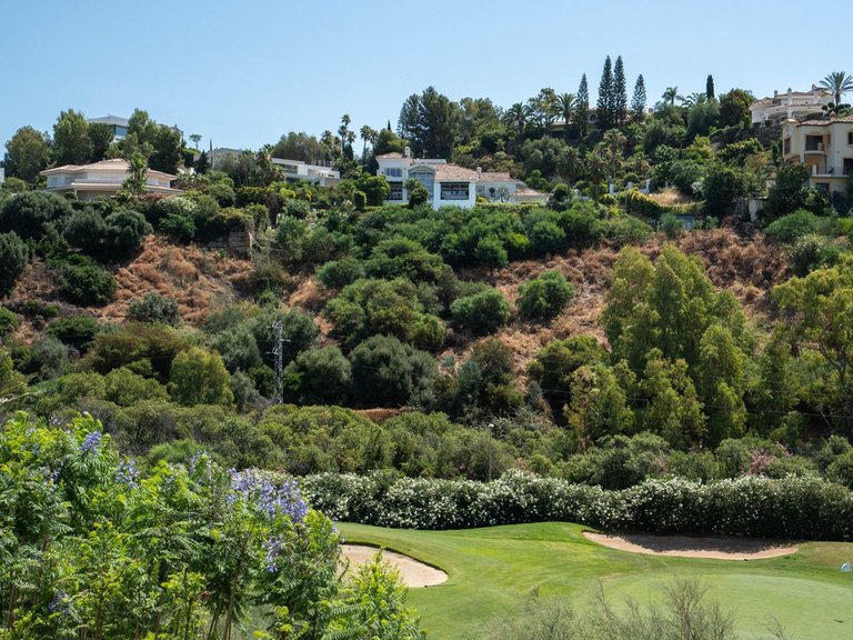 Apartment for Sale in Benahavís, Malaga 24