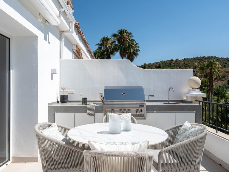 Apartment for Sale in Benahavís, Malaga 3
