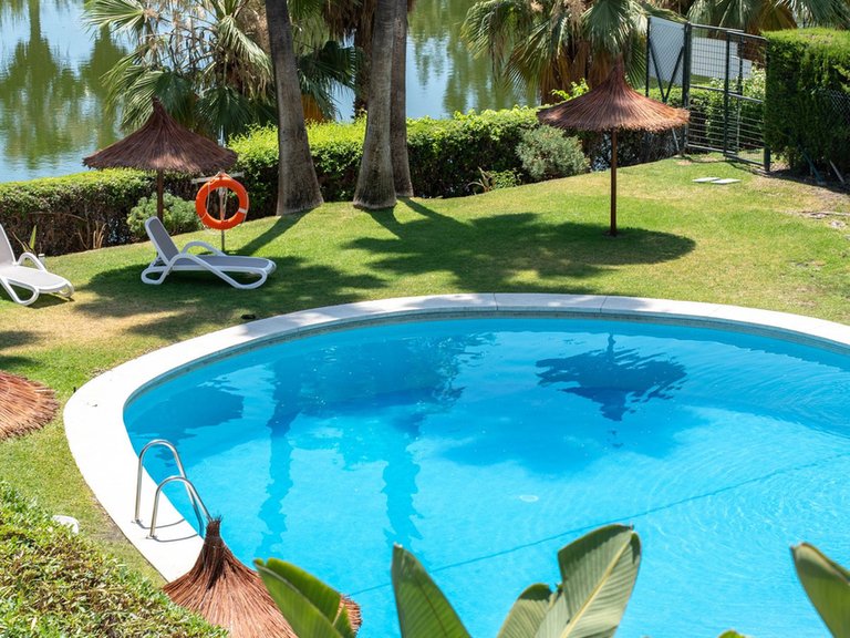 Apartment for Sale in Benahavís, Malaga 33