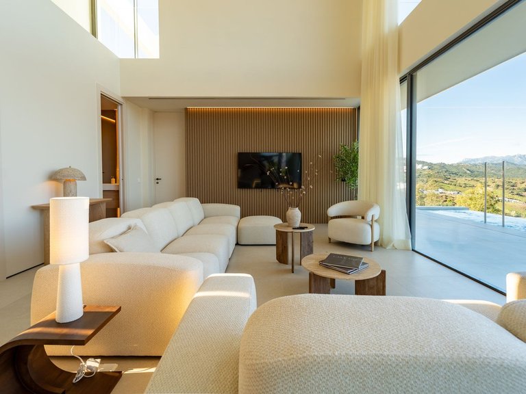 Villa for Sale in La Cala Golf, Malaga 19