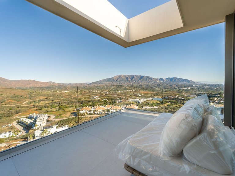 Villa for Sale in La Cala Golf, Malaga 28