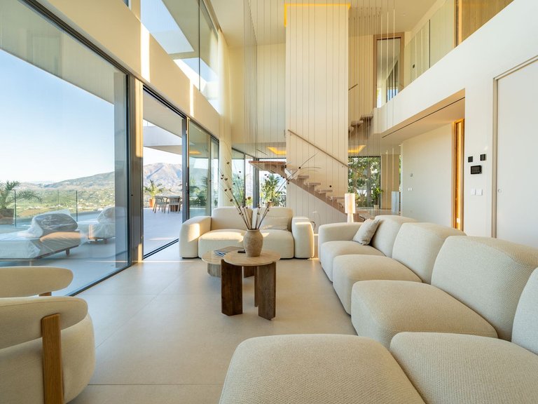 Villa for Sale in La Cala Golf, Malaga 3