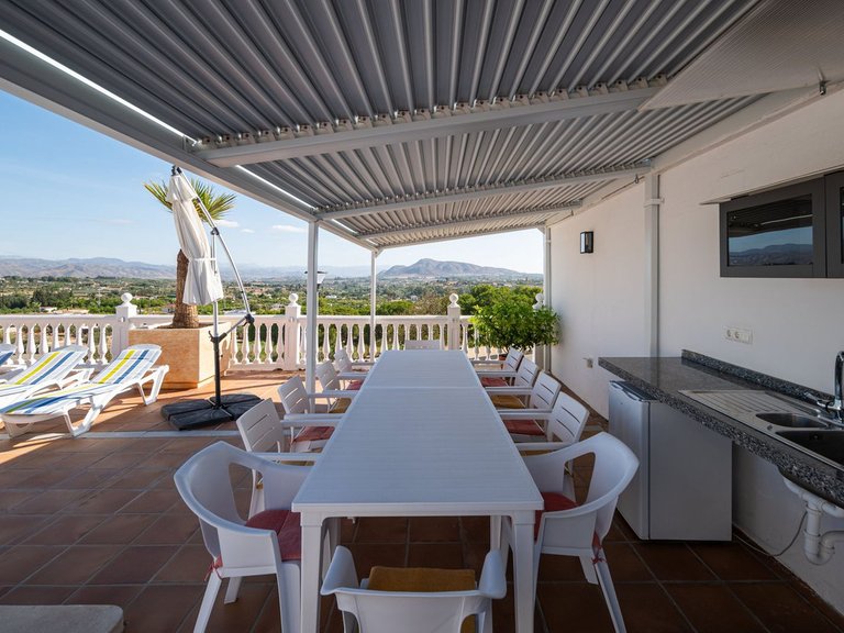 Villa for Sale in Alhaurín El Grande, Malaga 17
