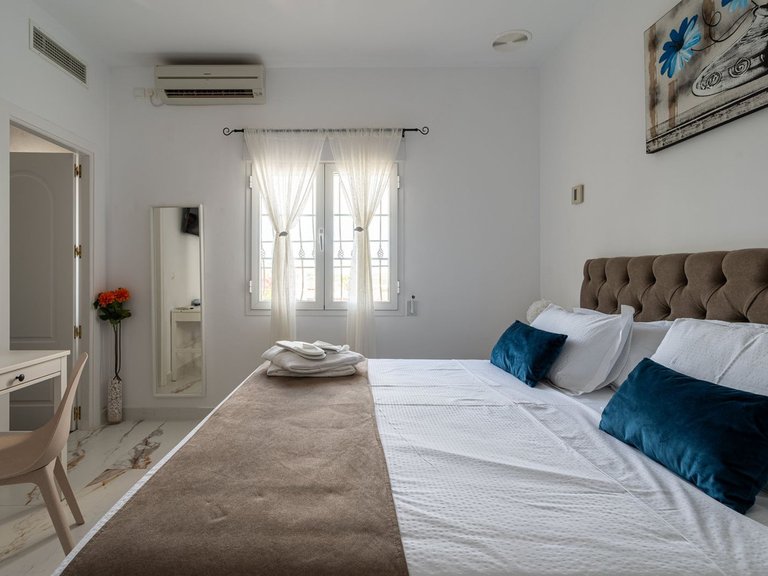 Villa for Sale in Alhaurín El Grande, Malaga 25