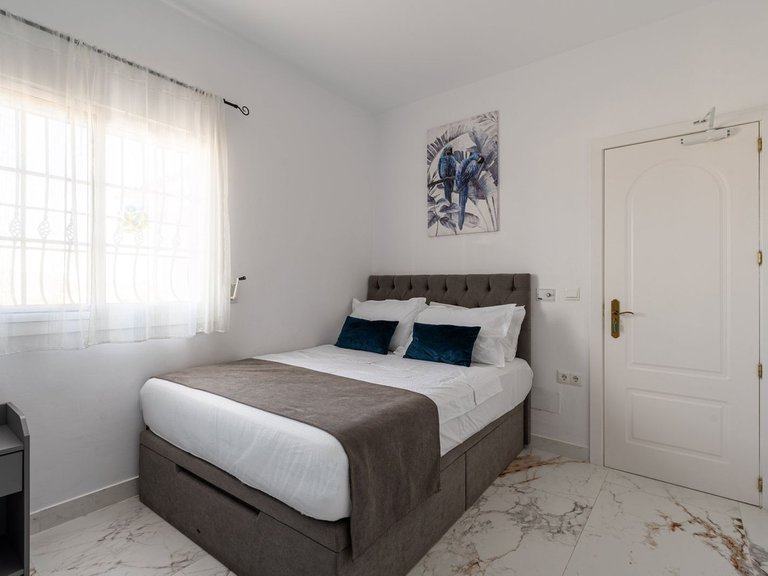 Villa for Sale in Alhaurín El Grande, Malaga 36