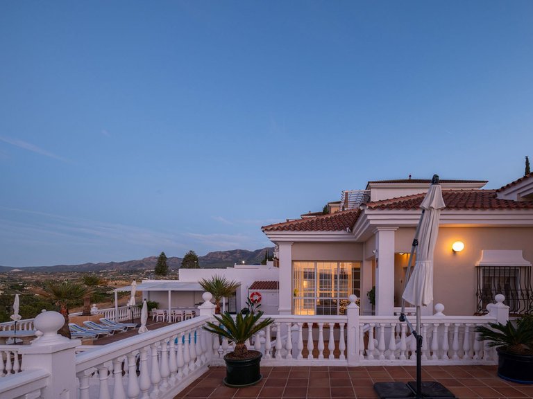 Villa for Sale in Alhaurín El Grande, Malaga 9