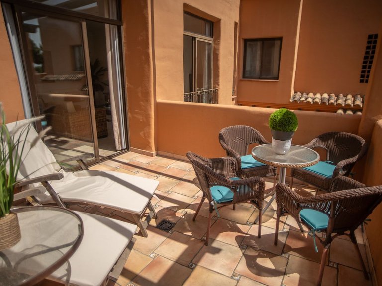 Apartment for Sale in El Paraiso, Malaga 21