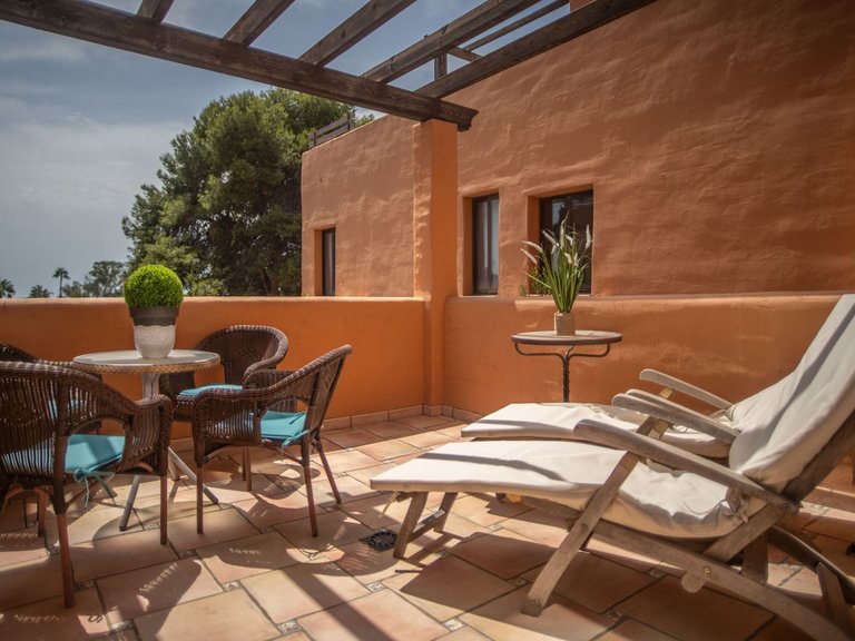 Apartment for Sale in El Paraiso, Malaga 23
