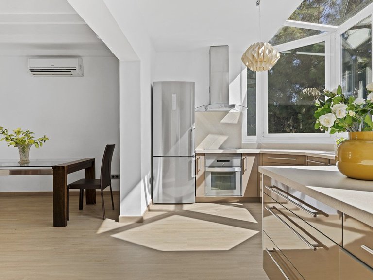 Villa for Sale in Calahonda, Malaga 10
