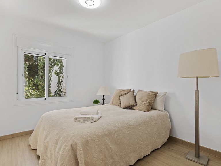 Villa for Sale in Calahonda, Malaga 21