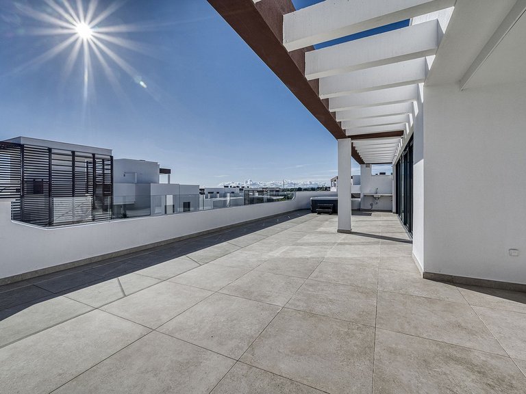 Apartment for Sale in Cancelada, Malaga 15