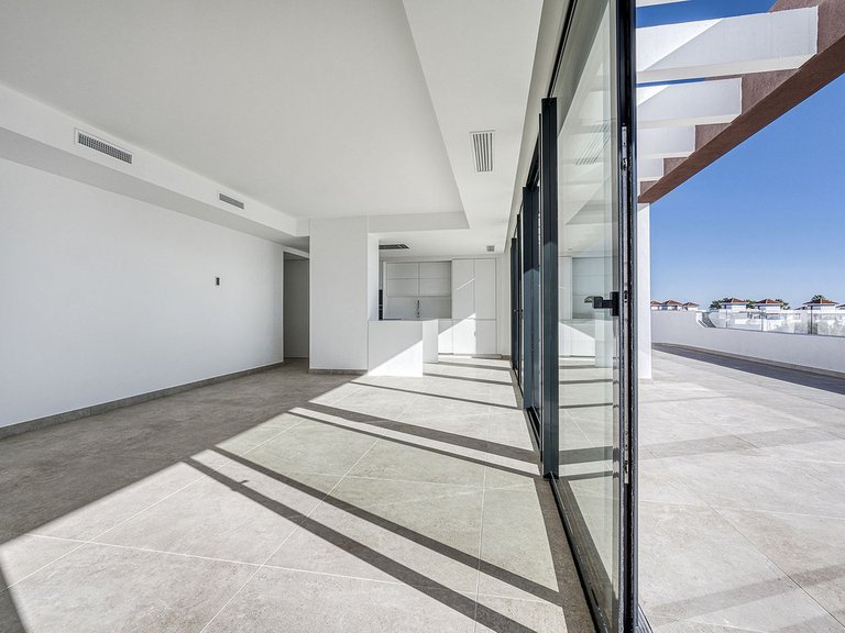 Apartment for Sale in Cancelada, Malaga 18