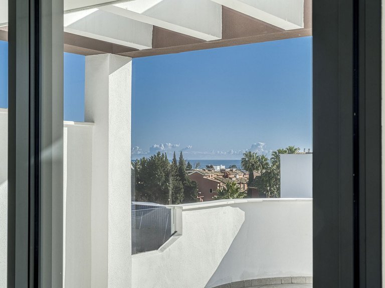 Apartment for Sale in Cancelada, Malaga 21