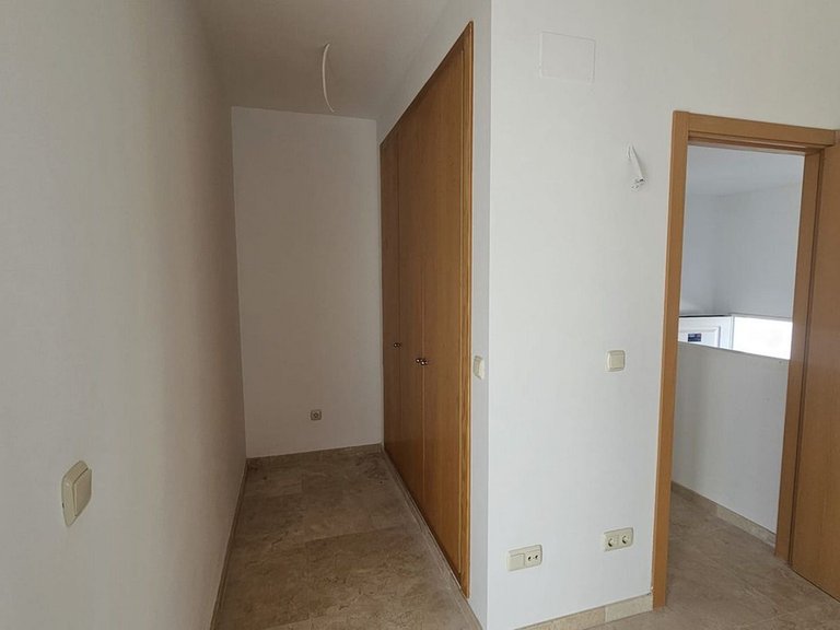 Villa for Sale in Doña Julia, Malaga 11