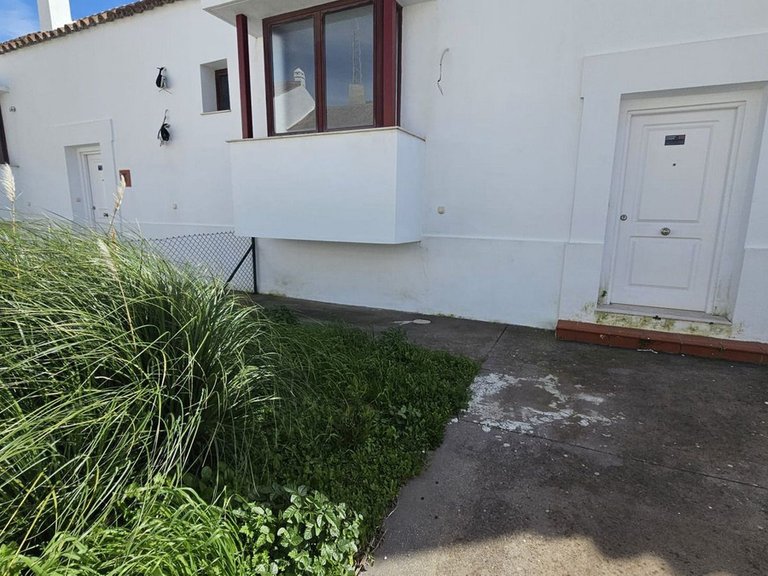 Villa for Sale in Doña Julia, Malaga 2