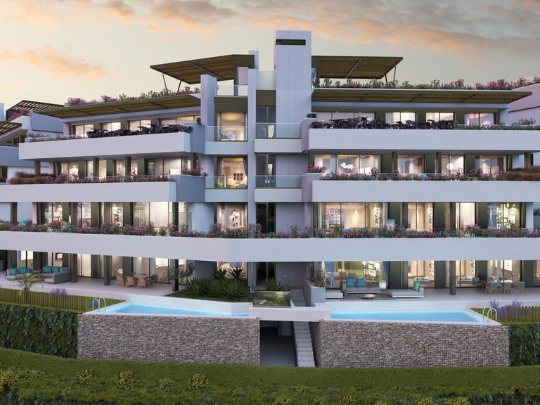 Penthouse for Sale in Benahavís, Malaga 13