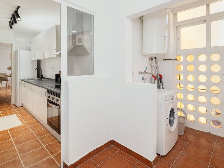 Apartment for Sale in San Pedro De Alcántara, Malaga 17