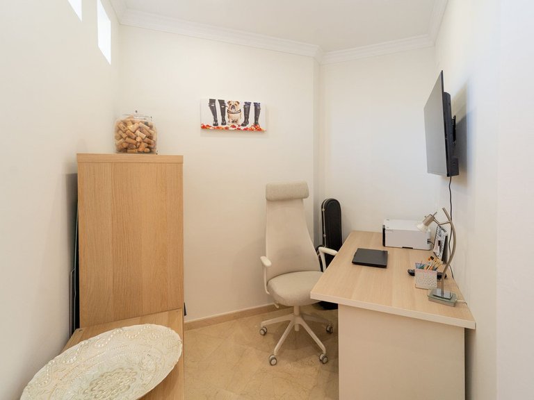 Villa for Sale in Valtocado, Malaga 26