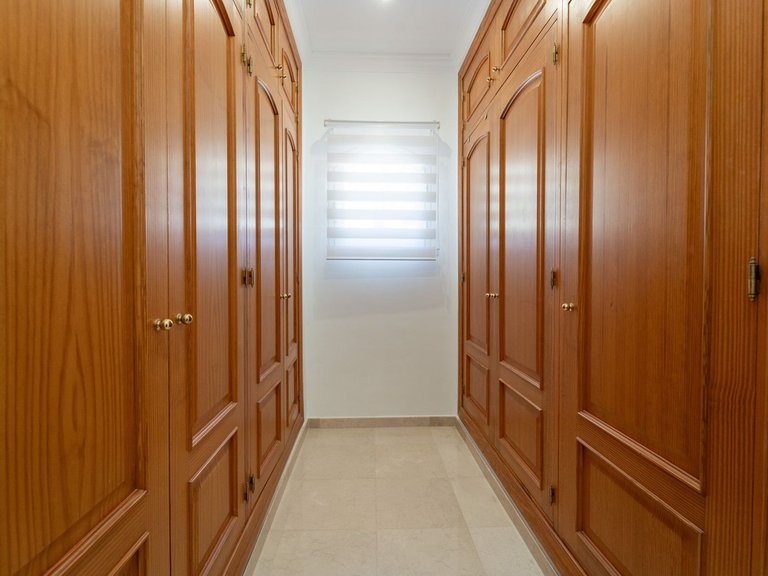 Villa for Sale in Valtocado, Malaga 49