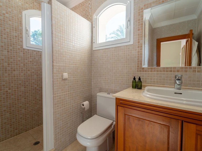Villa for Sale in Valtocado, Malaga 59