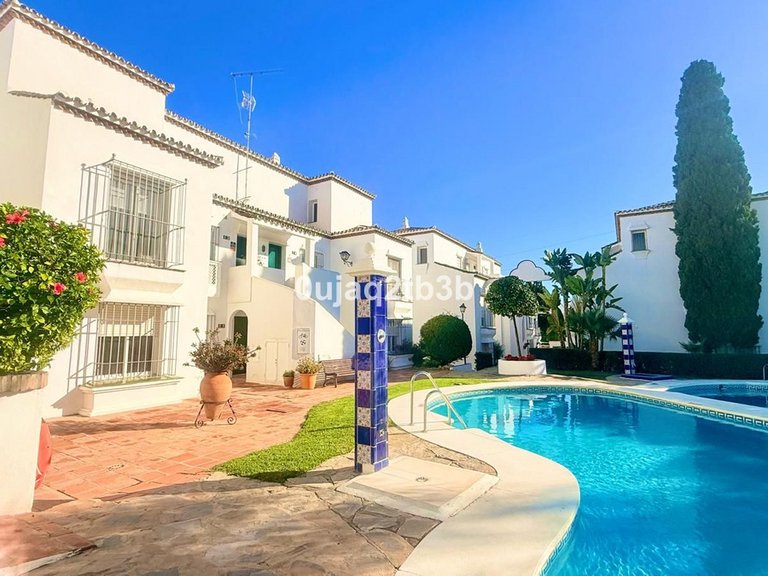 Apartment for Sale in Nagüeles, Malaga 13