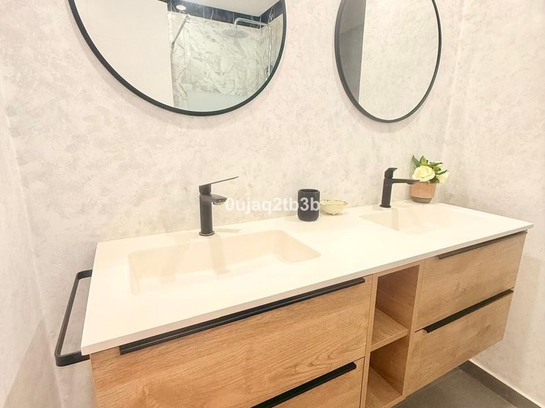 Apartment for Sale in Nagüeles, Malaga 14