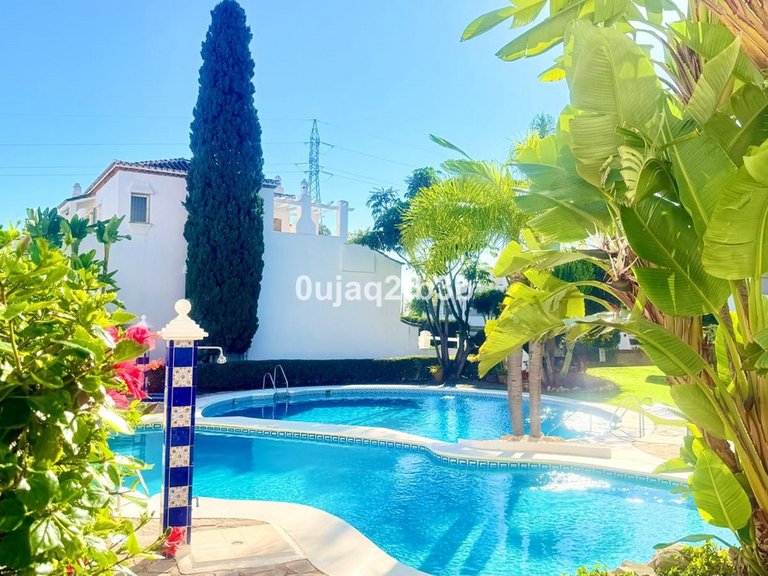 Apartment for Sale in Nagüeles, Malaga 24
