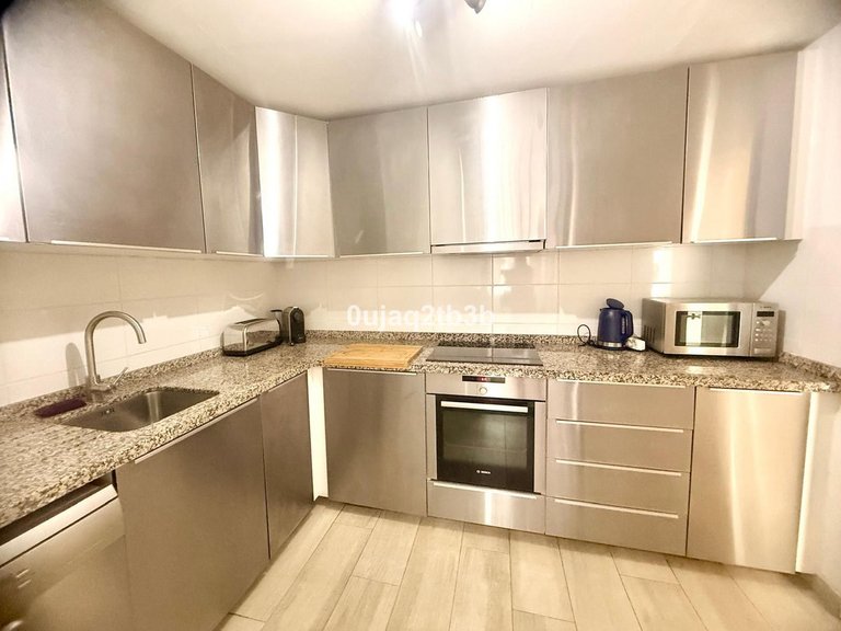 Apartment for Sale in Nagüeles, Malaga 4