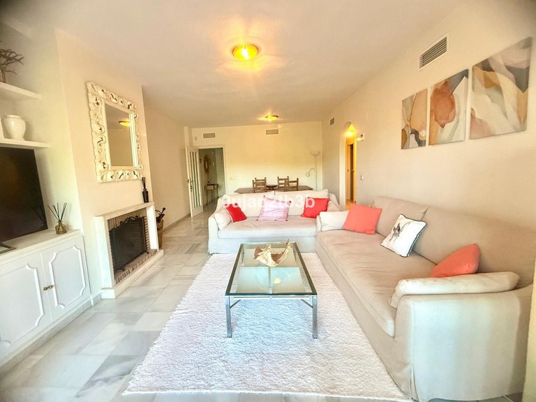 Apartment for Sale in Nagüeles, Malaga 5