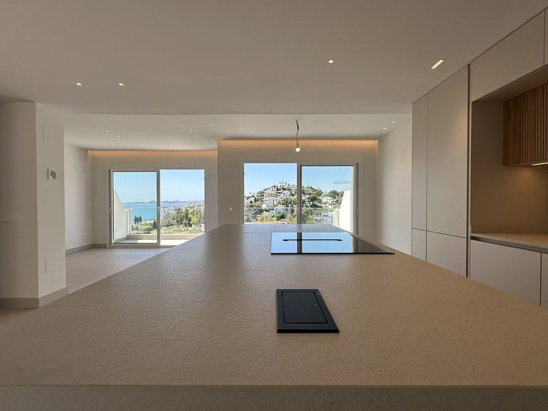 Villa for Sale in Torrequebrada, Malaga 31