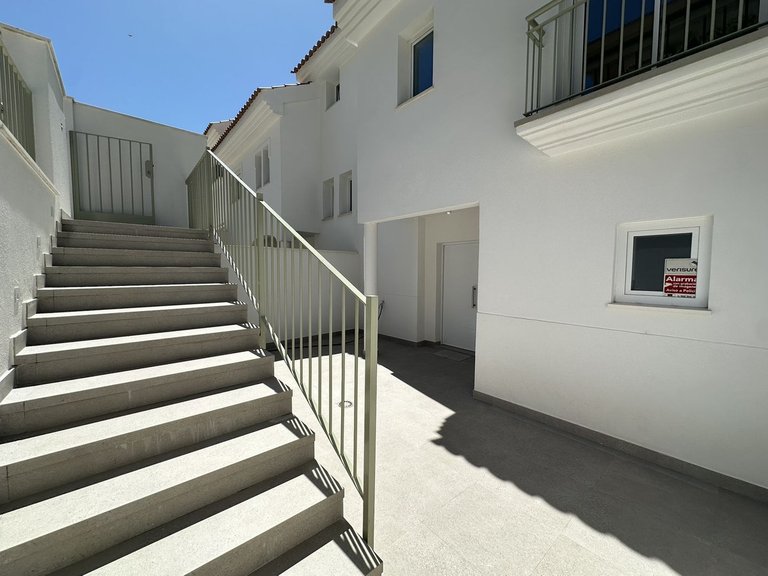 Villa for Sale in Torrequebrada, Malaga 4