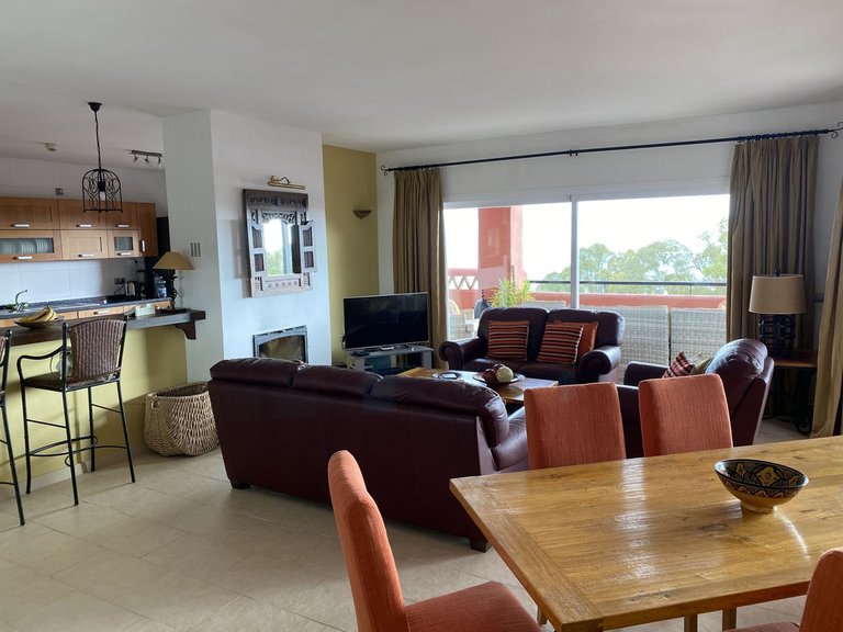 Apartment for Sale in Costa del Sol Benalmadena, Malaga 2