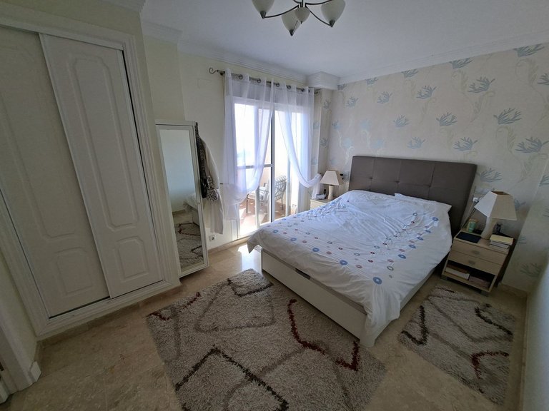 Villa for Sale in La Duquesa, Malaga 11