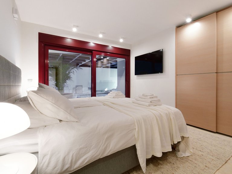 Villa for Sale in Nueva Andalucía, Malaga 22