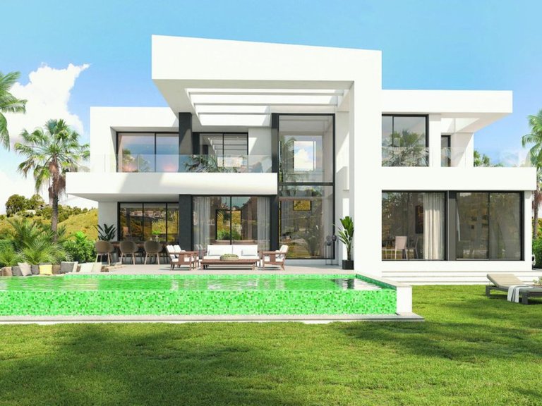 Villa for Sale in Málaga, Malaga 12