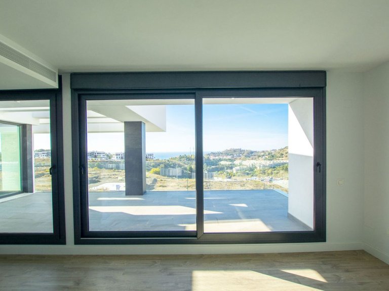 Villa for Sale in Málaga, Malaga 18