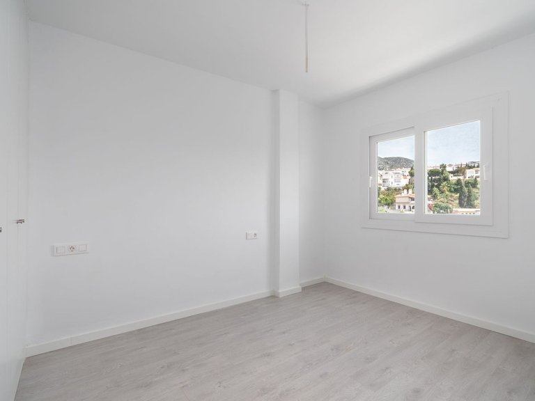 Apartment for Sale in Fuengirola, Malaga 12