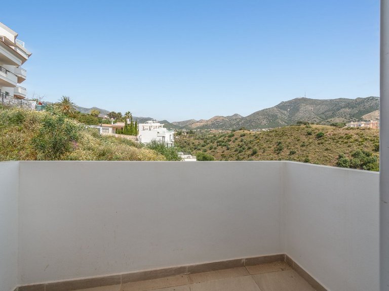 Apartment for Sale in Fuengirola, Malaga 16