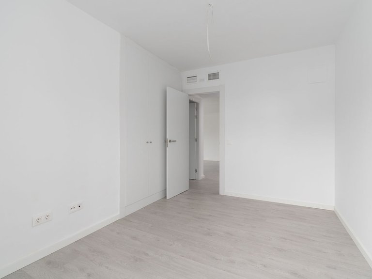 Apartment for Sale in Fuengirola, Malaga 17