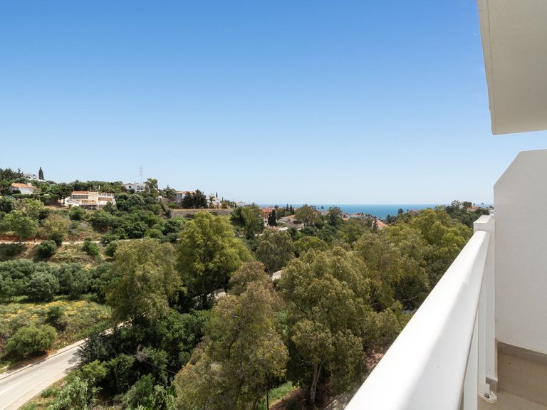 Apartment for Sale in Fuengirola, Malaga 8