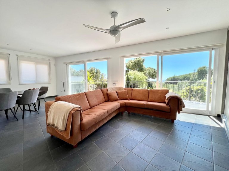 Villa for Sale in Mijas, Malaga 1
