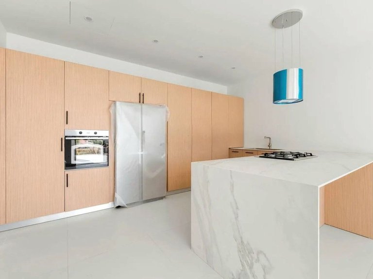 Villa for Sale in Cerros Del Aguila, Malaga 14