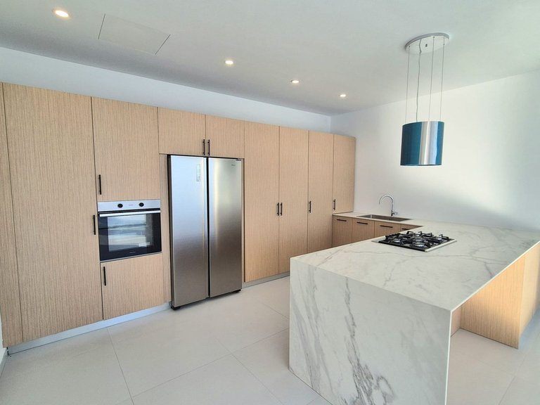 Villa for Sale in Cerros Del Aguila, Malaga 19
