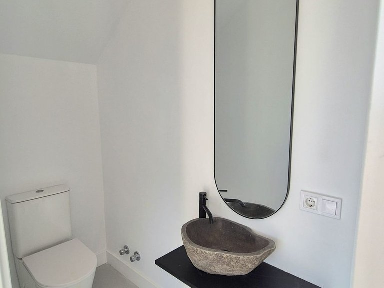 Villa for Sale in Cerros Del Aguila, Malaga 24