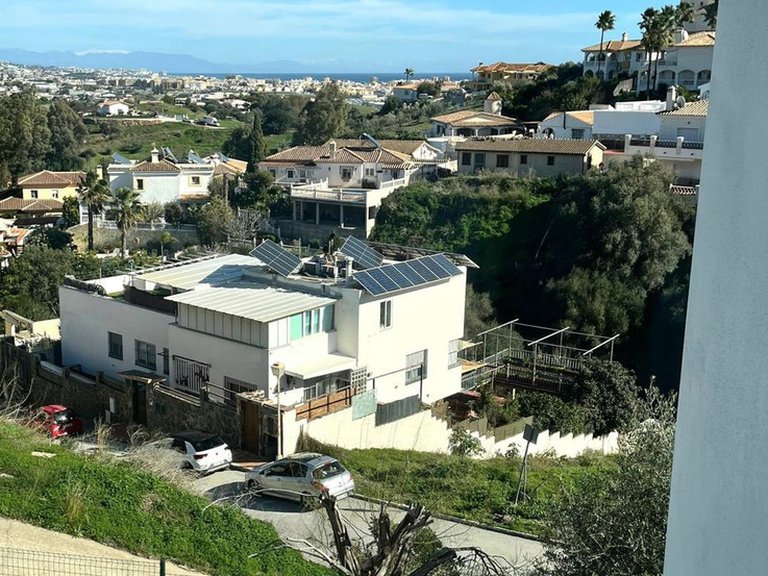 Villa for Sale in Cerros Del Aguila, Malaga 37