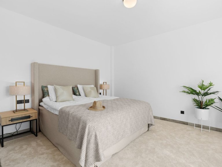 Apartment for Sale in Benalmadena, Malaga 11